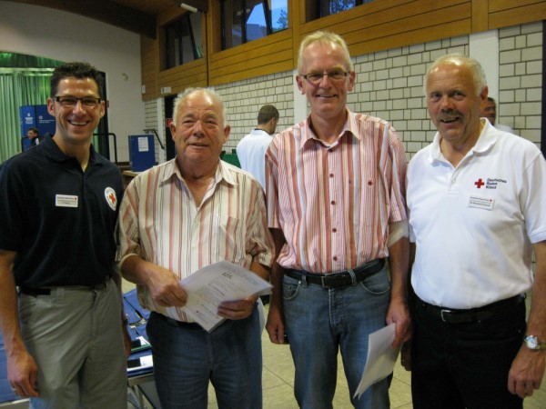 141 Spender im Gernsdorfer Dorfgemeinschaftshaus 141 Spender im Gernsdorfer Dorfgemeinschaftshaus