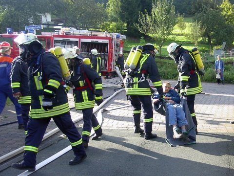 Großübung der Feuerwehren Irmgarteichen, Hainchen, Gernsdorf sowie DRK Irmgarteichen