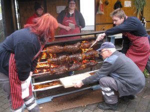 37. Weihnachtsmarkt: Irmgarteichener Ortsvereine gestalten Markt seit vielen Jahren