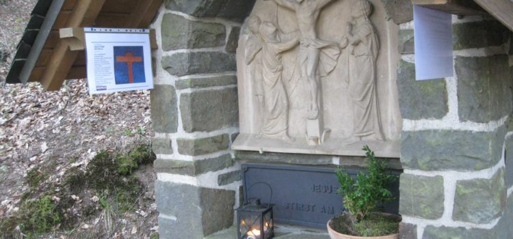 Kreuzweg 2021: Hohe Infektionszahlen erfordern Veränderungen – kfd Irmgarteichen Hainchen Werthenbach geht andere Wege…